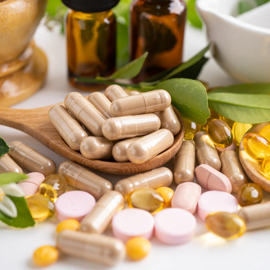 Selezione di prodotti integratori Matt, come magnesio, probiotici e vitamine, con un'enfasi sulla qualità e trasparenza del brand."